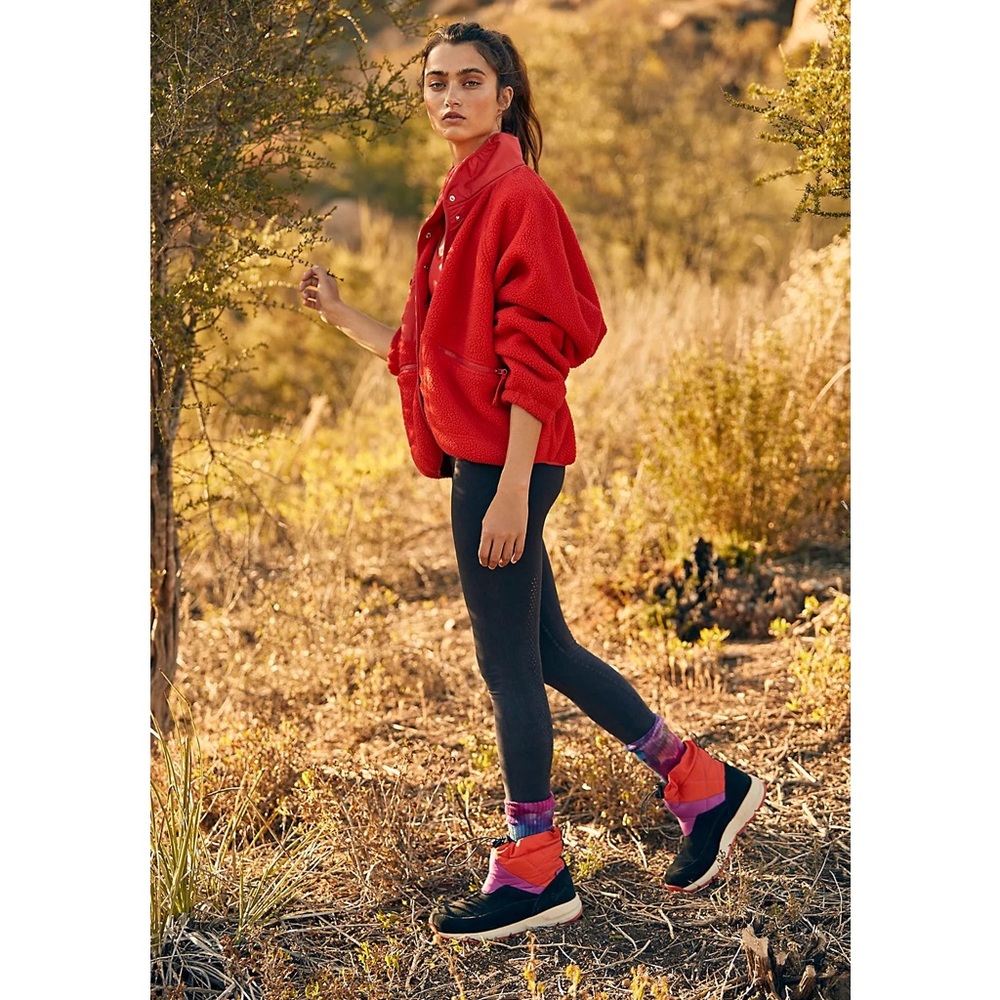 NWT Free People X Danner Movement Cloud Cap Boots Size 10